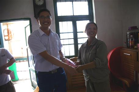 國(guó)慶中秋雙節(jié)慰問(wèn)，將職工的生活系心上