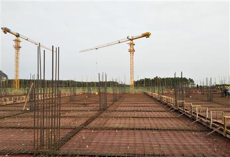 【奮戰(zhàn)80天·沖刺四季度】精心組織精細管理 項目建設(shè)又好又快