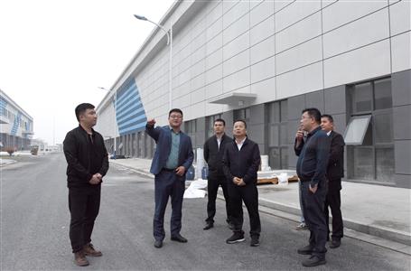 覃振華到江蘇、安徽兩地調(diào)研市場經(jīng)營